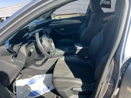 Photo 8 Peugeot 308  PHEV 180 e-EAT8