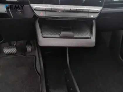 Photo 73 Renault Megane  E-Tech EV40 130ch standard charge