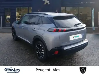 Photo 6 Peugeot 2008  Electrique 136 ch