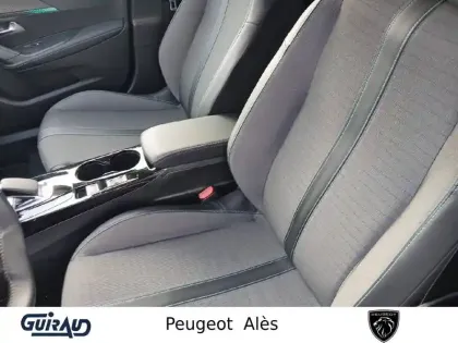 Photo 29 Peugeot 2008 Gén. II Ph1 NG Allure Pack 5