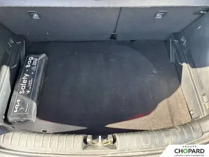 Photo 7 Kia Rio  1.0 T-GDi 100 ch BVM6