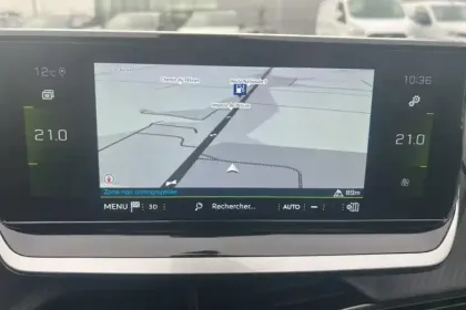 Photo 17 Peugeot 208  BlueHDi 100 S&S BVM6