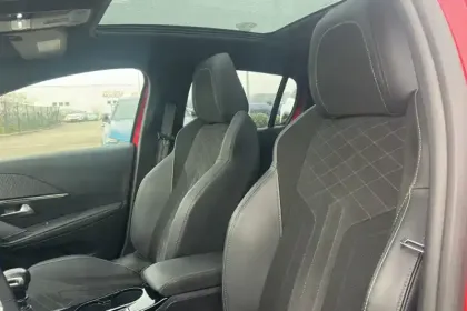 Photo 10 Peugeot 208  BlueHDi 100 S&S BVM6