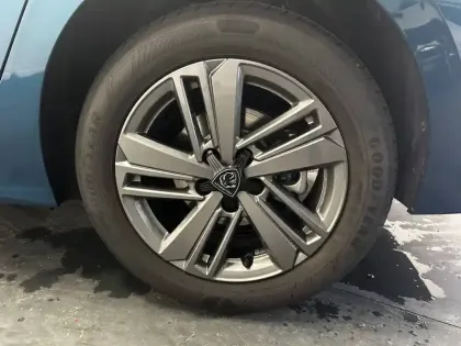 Photo 20 Peugeot 308  BlueHDi 130ch S&S EAT8