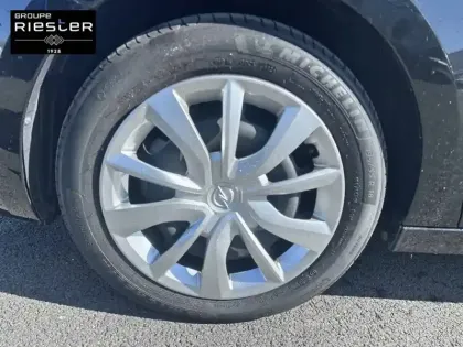 Photo 39 Opel Corsa Gén. VI Ph2 Edition 5