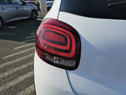 Photo 16 Citroën C3  PureTech 83 S&S BVM5