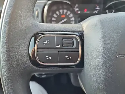 Photo 38 Citroën C3 Gén. III Ph2 Feel Pack 5