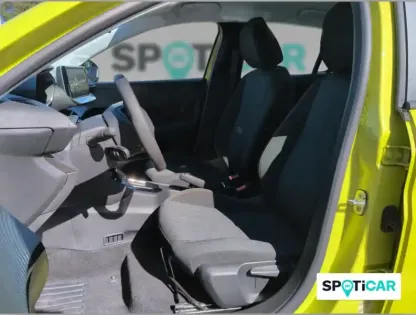 Photo 10 Peugeot 208  Hybrid 110 ch e-DCS6