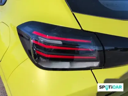 Photo 35 Peugeot 208  Hybrid 110 ch e-DCS6