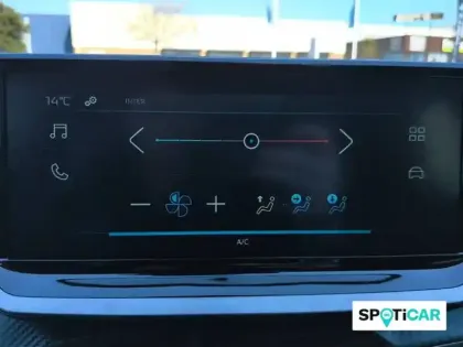 Photo 38 Peugeot 208  Hybrid 110 ch e-DCS6