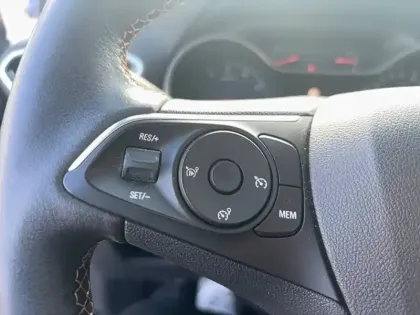 Photo 98 Opel Crossland  1.2 Turbo 110 ch BVM6