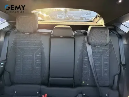Photo 53 Peugeot 3008  Electrique 210 ch 73 kWh
