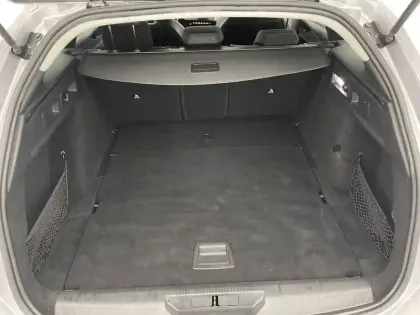 Photo 76 Peugeot 308  SW BlueHDi 130ch S&S BVM6