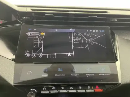 Photo 19 Peugeot 308  SW BlueHDi 130ch S&S BVM6