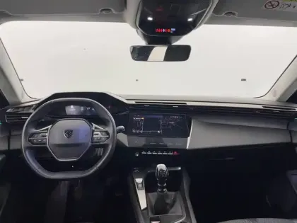 Photo 29 Peugeot 308  SW BlueHDi 130ch S&S BVM6