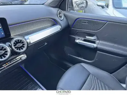 Photo 27 Mercedes GLB  200 d 8G-DCT