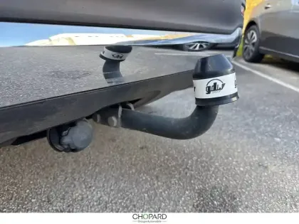 Photo 37 Mercedes GLB  200 d 8G-DCT