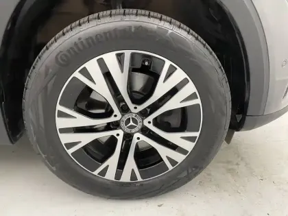 Photo 50 Mercedes GLB  200 d 8G-DCT