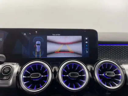 Photo 63 Mercedes GLB  200 d 8G-DCT