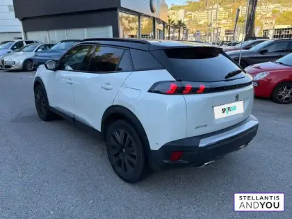 Photo 40 Peugeot 2008  PureTech 130 S&S EAT8