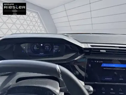 Photo 27 Peugeot 308  PHEV 180 e-EAT8