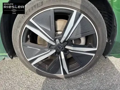 Photo 52 Peugeot 308  PHEV 180 e-EAT8