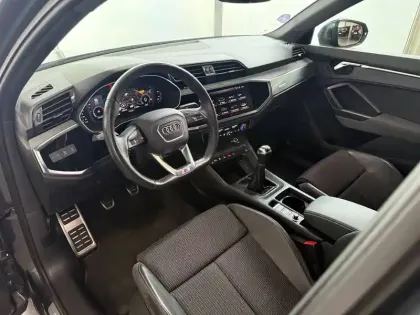 Photo 5 Audi Q3  35 TFSI 150 ch