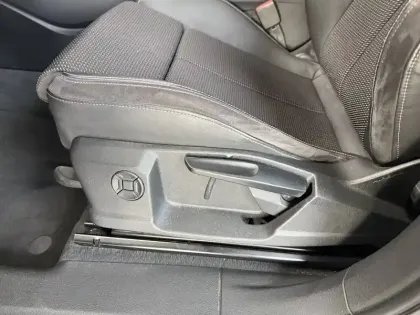 Photo 32 Audi Q3  35 TFSI 150 ch