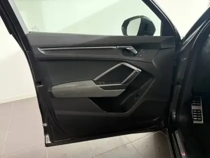 Photo 7 Audi Q3  35 TFSI 150 ch