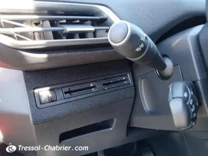 Photo 29 Peugeot 3008  Puretech 130ch S&S BVM6 Allure