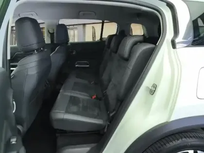 Photo 22 Citroën C5 aircross Gén. I Ph2 C-Series 5