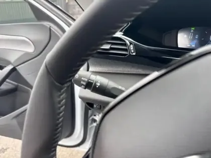 Photo 16 Peugeot 308 Gén. III Ph1 Allure 5