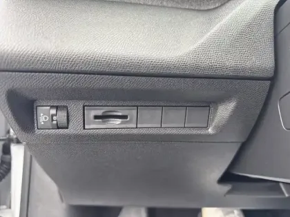 Photo 15 Peugeot 308 Gén. III Ph1 Allure 5