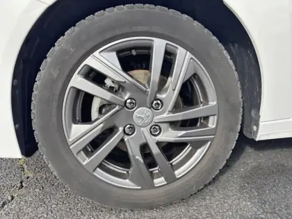 Photo 12 Peugeot 208  PureTech 75 S&S BVM5 Style