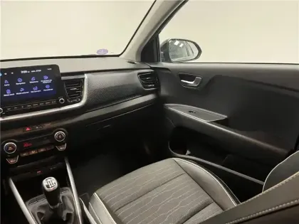 Photo 7 Kia Stonic 1.0 T-GDI 120 CH MHEV IBVM6