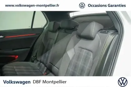 Photo 14 Volkswagen Golf 2.0 TDI SCR 200 DSG7 GTD