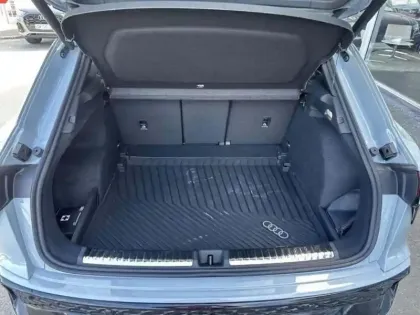 Photo 5 Audi Q3 Gén. II Ph1 NG S line 5