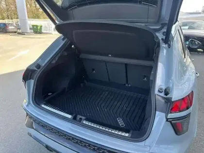 Photo 6 Audi Q3 Gén. II Ph1 NG S line 5