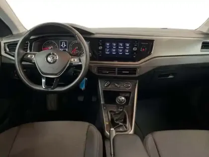 Photo 7 Volkswagen Polo 1.0 TSI 95 S&S BVM5 Lounge