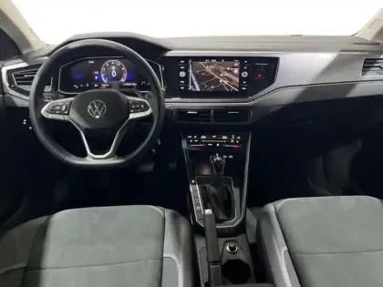 Photo 7 Volkswagen Polo 1.0 TSI 95 S&S DSG7 Style