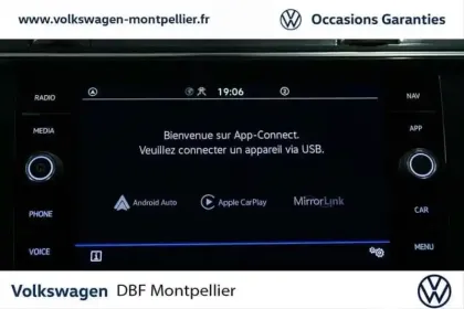 Photo 6 Volkswagen Tiguan 2.0 TDI 150ch DSG7 Life Plus