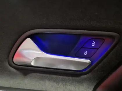 Photo 17 Mercedes Classe A 200 AMG Line