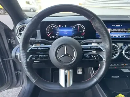 Photo 17 Mercedes Classe A 250 e