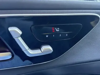 Photo 11 Mercedes Classe GLC GLC 300 e  Hybrid EQ 4MATIC AM