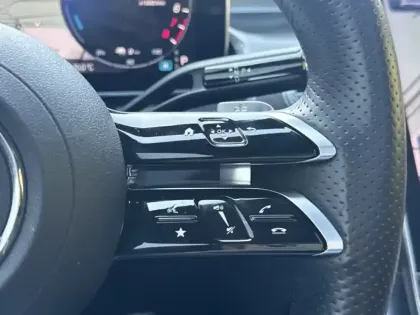 Photo 15 Mercedes Classe GLC GLC 300 e  Hybrid EQ 4MATIC AM