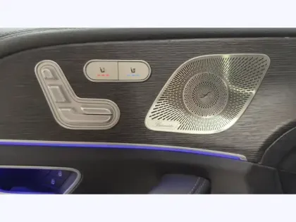 Photo 14 Mercedes GLE 350 de 4MATIC AMG Line 