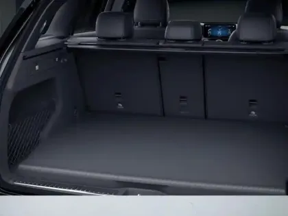 Photo 8 Mercedes Classe GLC GLC 300e 4MATIC SUV AMG Line