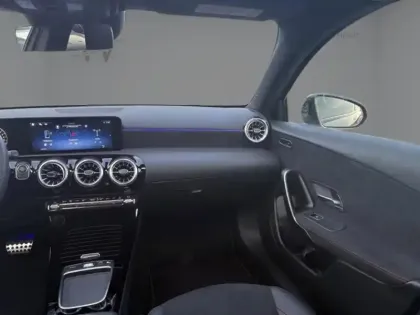 Photo 13 Mercedes Classe A 250 e Hybrid EQ AMG Line