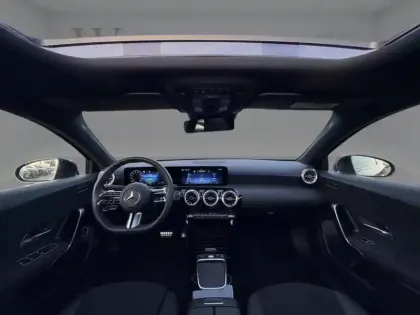 Photo 11 Mercedes Classe A 250 e Hybrid EQ AMG Line