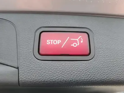 Photo 15 Mercedes Classe GLC GLC 220 d 4MATIC SUV Sportline